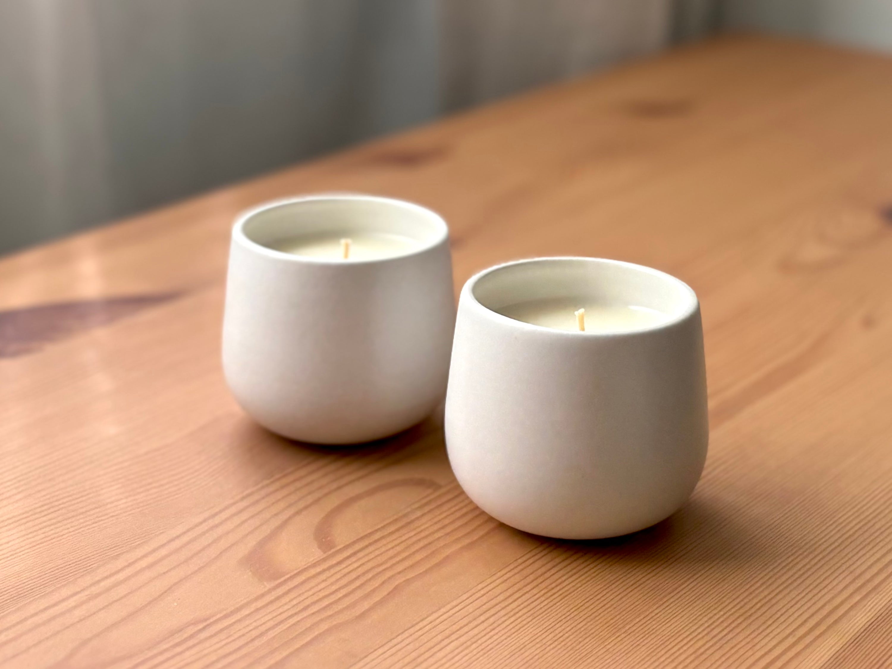 Organic Candle in Alabaster Petite Ceramic
